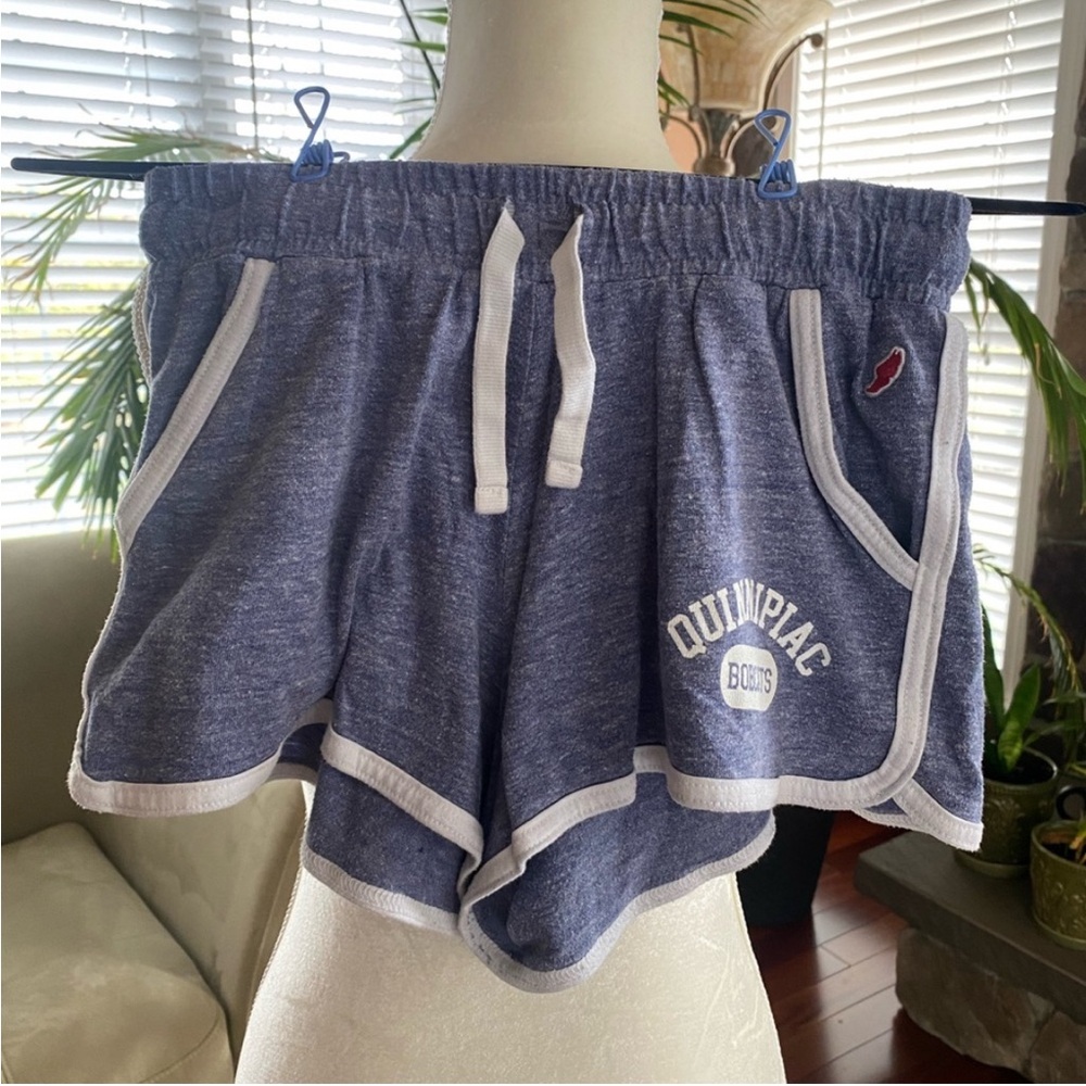 Quinnipiac Shorts